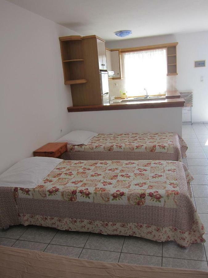 Likno'S Ios Island Resort מראה חיצוני תמונה